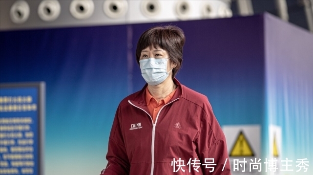 中国女排|郎平回归女排当主帅?自称“中国胃”的她,如今在美国消瘦了不少