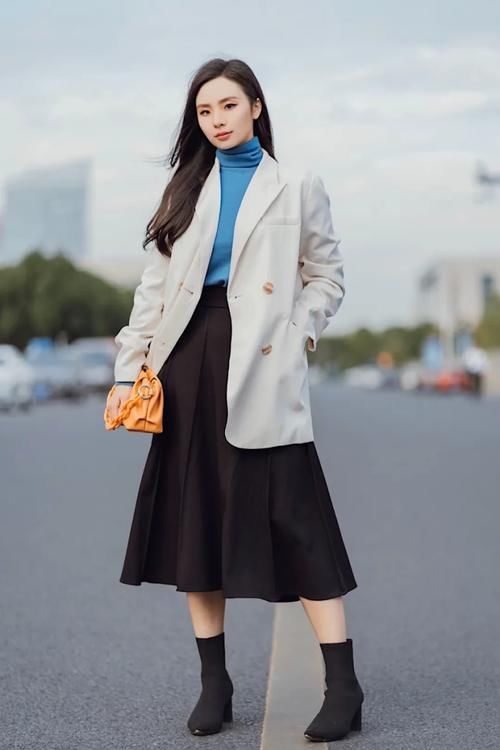 早春外套来了！拜托你穿这3件，时髦炸了