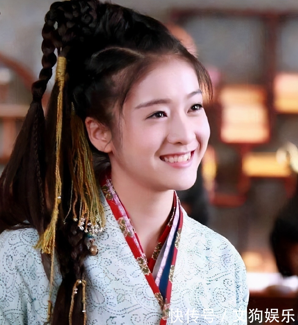 演成|5个不同版本的郭襄,她演成了经典,而她却被嘲郭大妈