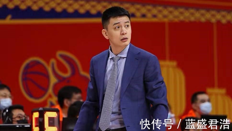 吉林男篮|辽宁男篮遇重大变数,杨鸣孤掌难鸣,第二阶段比赛挑战与机遇并存!