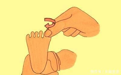 宝宝|儿科医生4个部位多抚摸,娃聪明睡得好,但不少父母连碰都不碰