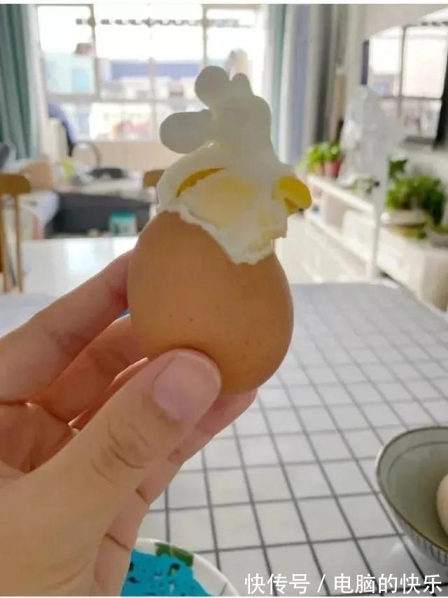 |搞笑图集：一个宿舍42个学生，网友：养猪都不敢这么养啊