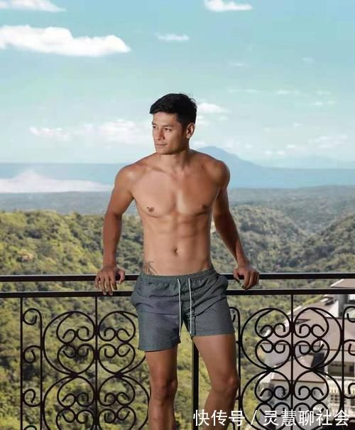 熟男|亦静亦动的成熟型男,岁月给他的不只是沧桑,还有质感精壮的肌肉