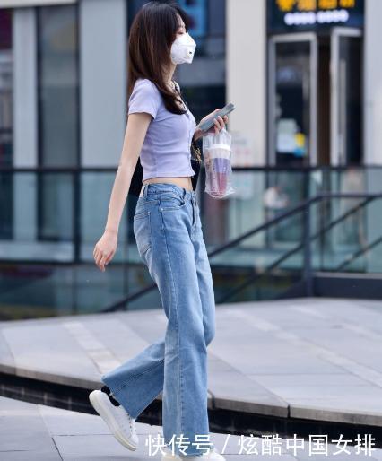 清凉舒适的短裤,时尚的姑娘总能搭配出自己的个性魅力