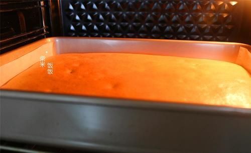 孩子要吃蛋糕，我用6个鸡蛋做一盘，香软可口，比买的好吃