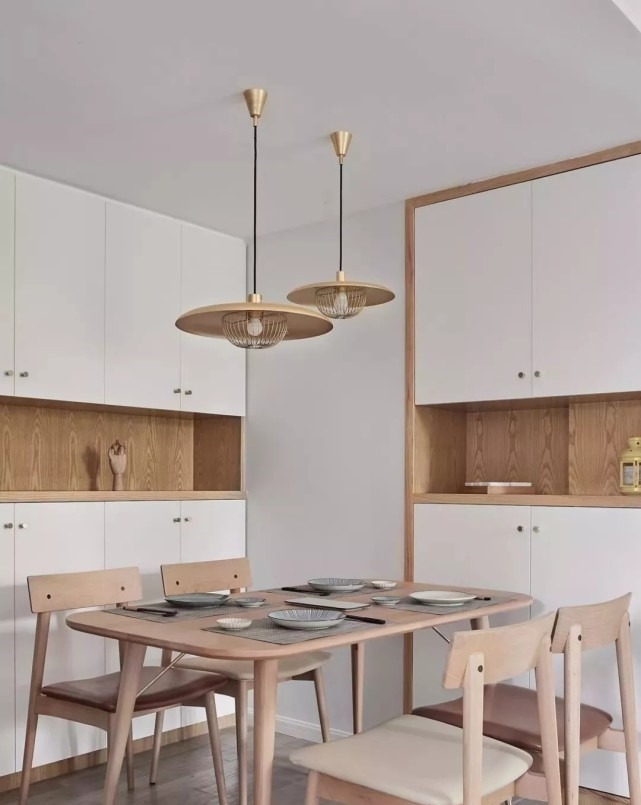 北欧风|平淡无奇的89㎡小户型,将其客餐厅全开放,瞬间变得美貌又明亮!