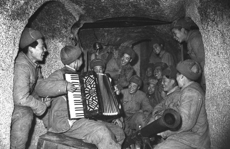 摄影组组长|来自朝鲜战场的影像笔记