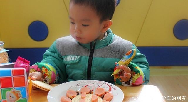 劝告父母孩子未满3岁，不要碰3种饭，容易伤脾胃，家长莫大意！