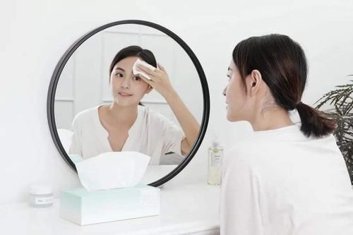 孕妈:怀孕3个月,满脸的痘痘,无脸见人了