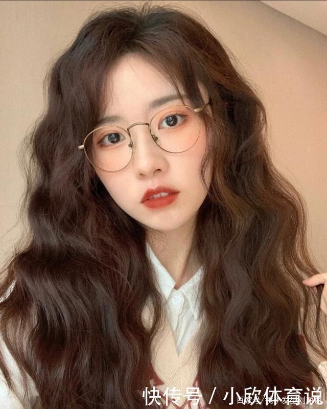 女士发型别乱剪，不妨试试这十几款，减龄瘦脸有气质