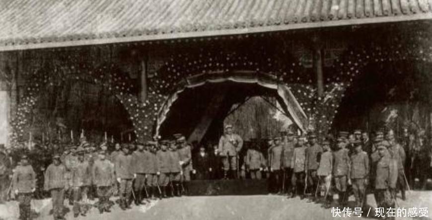 喜欢|袁世凯属于矮挫类型的, 为何那么多女的喜欢他 原来他有一优点!