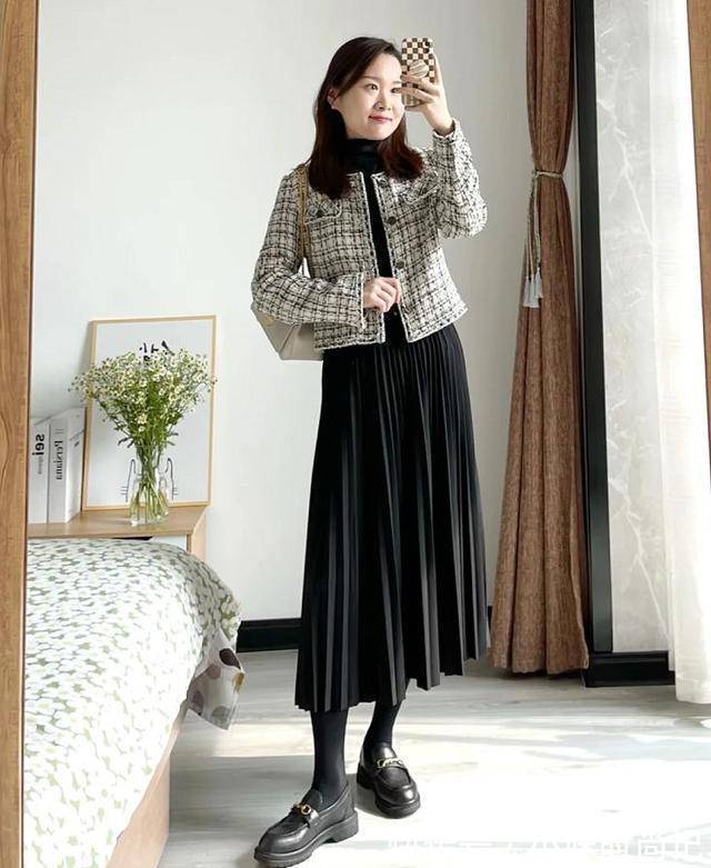 脚型 春天了,靴子先收起来!今年流行穿乐福鞋,显瘦又好搭