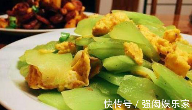 莴笋炒鸡蛋|美食推荐麻辣水煮鱼,莴笋炒鸡蛋,孜然烤虾,老干妈烧豆腐