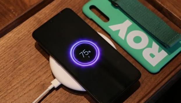 高端机|三星、iPhone妥协了,两家旗舰曝光,快充升级,最高支持65W