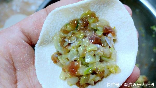 饺子馅|夏天这菜正当季,5块钱一斤,孩子常吃长个子身体好,包饺子特香