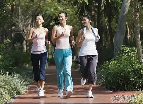 跑步|天天早上慢跑一小时对身体好吗？看完这个你就知道了!