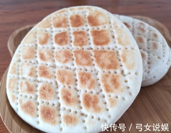 发面|电饼铛烙饼总发硬那是你用错方法,教你一招破解,饼香软有层次