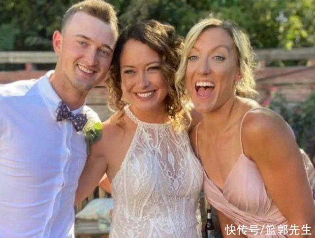 mvp|获奥运冠军后,女排名将拉尔森大婚,本人真会玩,直接秀大长腿