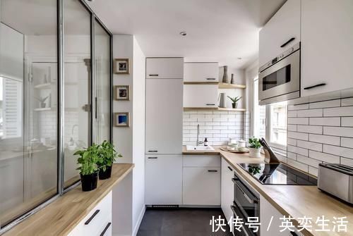 感叹|厨房这样装,空间大一倍,网友感叹真是教科书级别的收纳法
