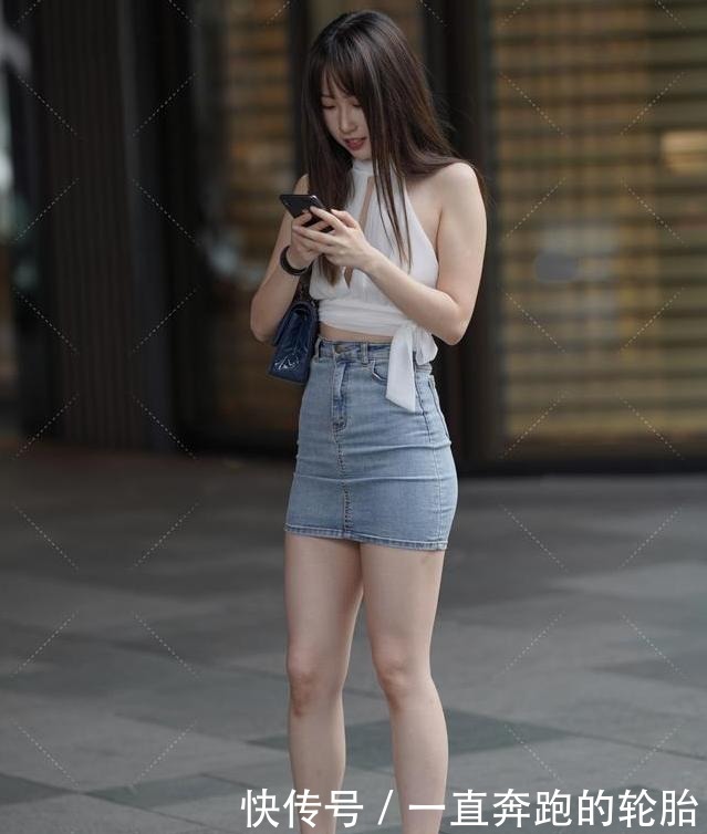 性感|性感的深v露背，结合端庄优雅的裙子，表现出女性的味道