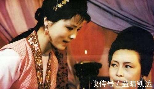 贾府&袭人劝架时,晴雯的一番话,揭露了袭人在贾府的真实处境