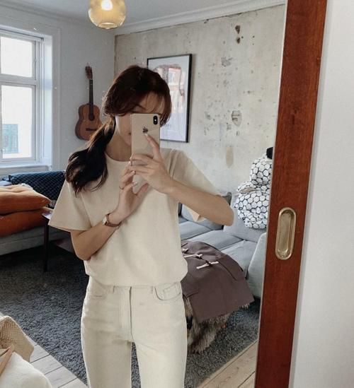 这样穿，回头率肯定100％！通勤装，减龄同时又不幼稚！