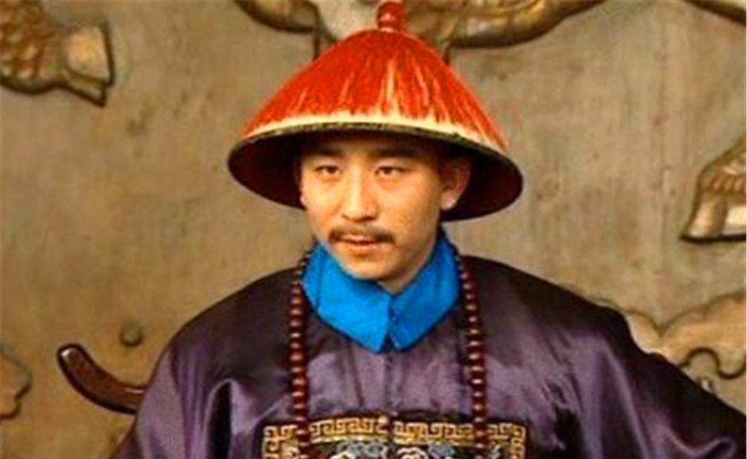 乾隆|乾隆为什么命人平了雍正宠臣田文镜的坟墓?