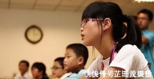数学|孩子数学课上若有“这3个举动”,没准是个学霸,父母要好好培养