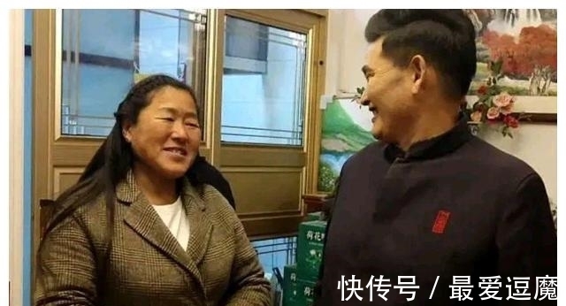 大衣嫂|陈亚男引起公愤？未经同意私自挂产品链接，商家得知后要求下架