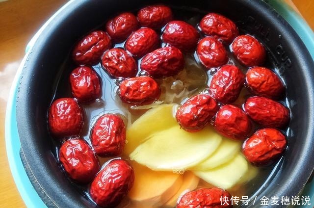 体寒最“怕”它，每天一碗，驱寒暖身，活络气血，手脚再也不冰凉