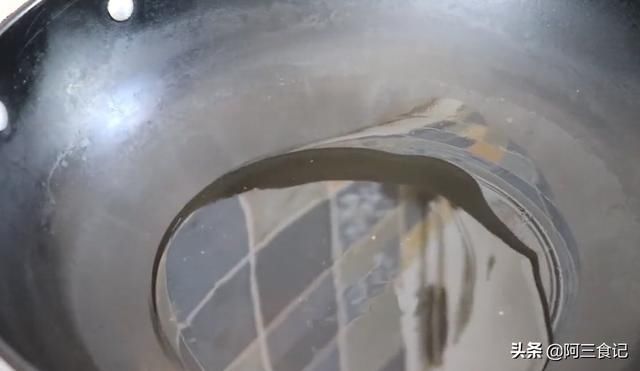 黄豆|黄豆别打豆浆，教你高龄人最爱的吃法，每天一碗，三高平稳身体棒