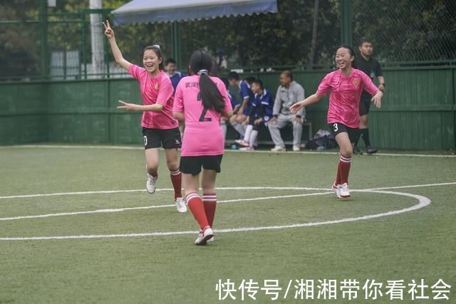 舒熙雯|小学足球比赛必须有女队员上场，武汉成女足国家队“大本营”