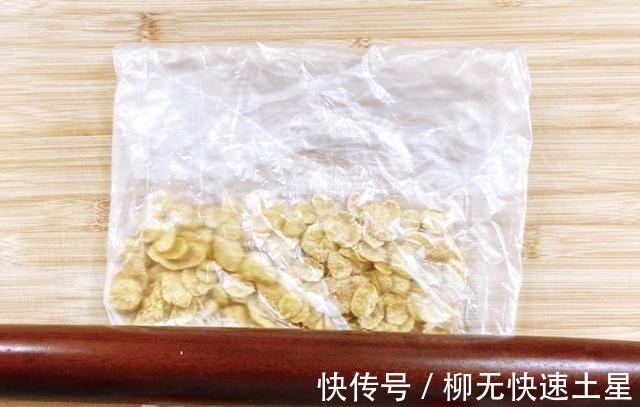 麦片|简单早餐推荐，脆皮吐司。简单又好吃！