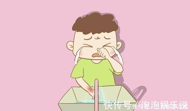 烫伤|宝宝不小心打翻热汤,这位妈妈下意识反应,将烫伤的伤害降到最低