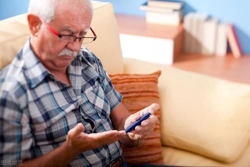 慢性并发症|空腹血糖、餐后2小时血糖,控制在什么水平才理想?如何测才正确