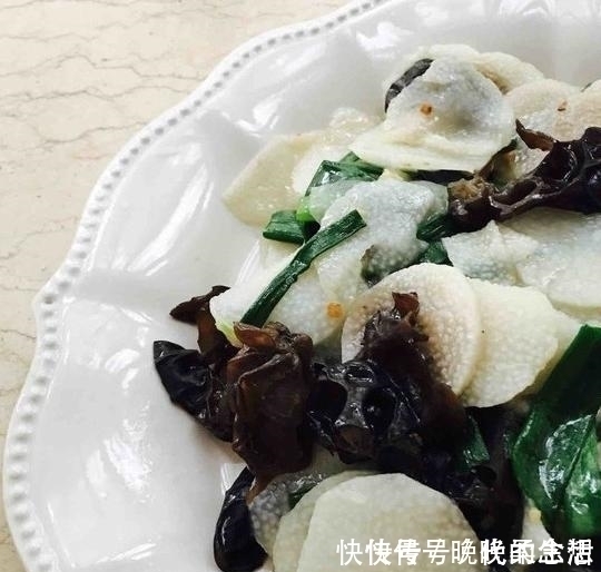 血管|“天然阿司匹林”终于出现,隔三差五吃次它,让血管“焕然一新”