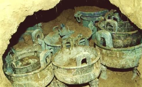 日夜不停|民国军阀党玉琨，派1000人日夜不停挖了8个月，只为得到这个宝贝