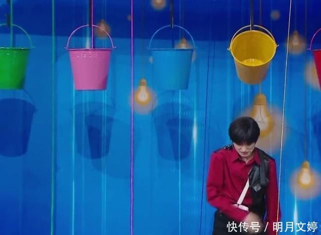 少年团 时代少年团加入新成员,宋亚轩宣布新队员名字,连组合名也要改?