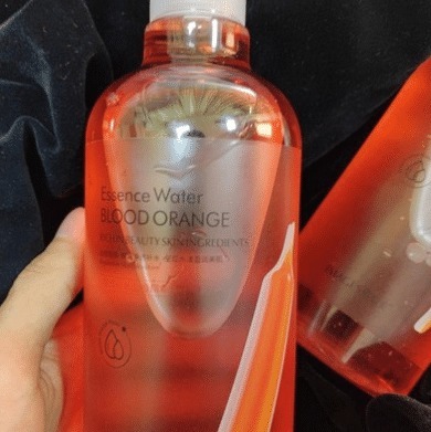 已经“打入冷宫”的化妆品，用过一次就“拉黑”入手需注意！