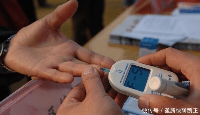 糖尿病患者|常吃粗粮能降血糖？医生提醒：3种粗粮少吃一点，谨防血糖升高