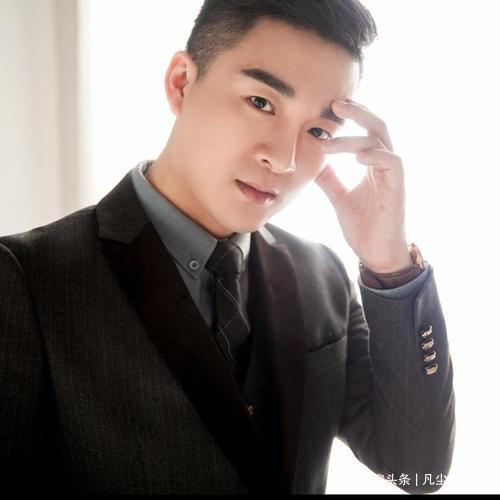 杨子一|凭星光大道成名,谎称父亲患癌捞金千万的杨帆,如今下场如何