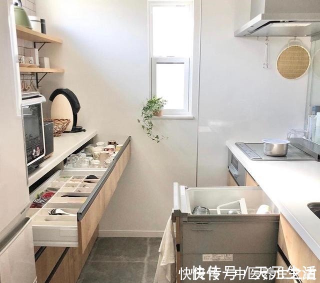 日本|这位日本太太,坚持一天收拾一个区域,家中井井有条,真的很治愈!