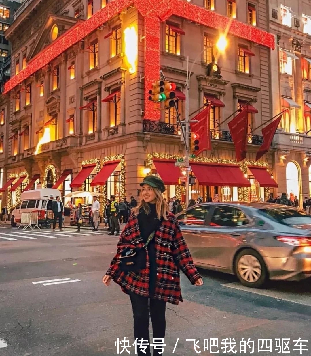 开工大吉高级穿搭!长款格纹大衣+阔腿裤霸气抢镜,帅得不可方物