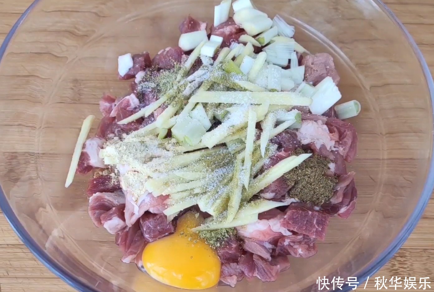 想吃羊肉串教你在家做,健康无油烟,咬一口滋滋冒油,太解馋了