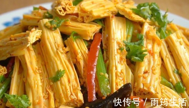 浸泡|夏季泡腐竹，别只会加水泡！教你饭店不外传技巧，时间短无硬芯！