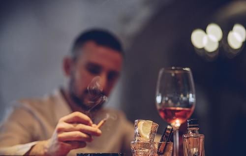 肾脏疾病|尿毒症是怎么引起的?医生提醒:或与这4个因素有关,劝你早改