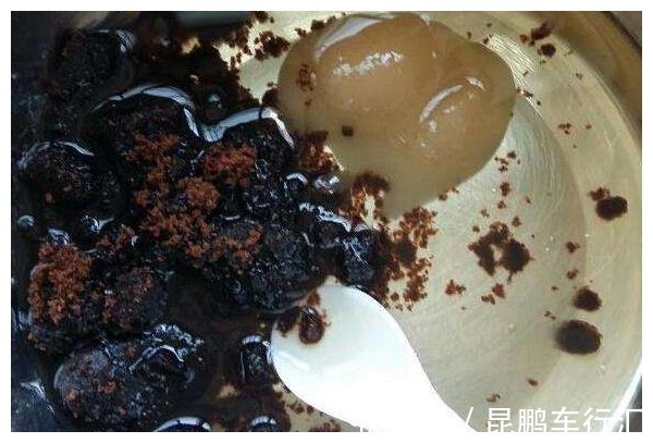 美食|当“糯米粉”遇上“红糖”,只需4步,香甜糯软特美味
