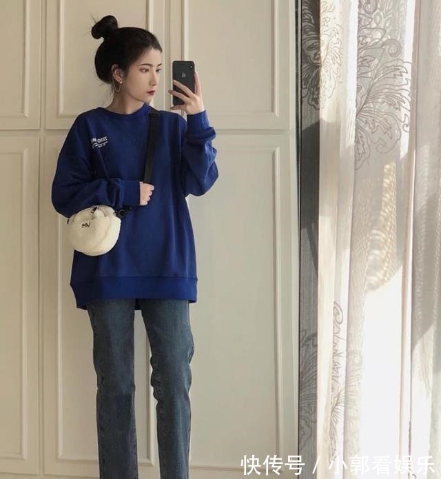 小脚裤 放弃小脚裤吧,今年流行的是“豆角裤”,时髦显瘦,怎么穿都好看!