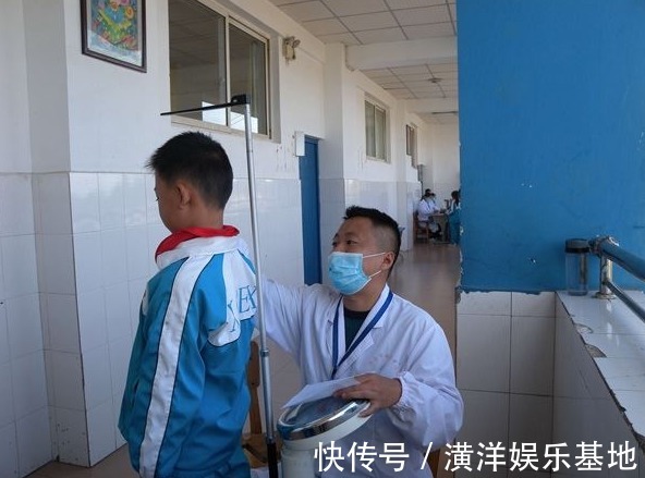 积食|6岁男孩2年没长个,只因爱吃这种饭,儿科医生:很多家长都在喂