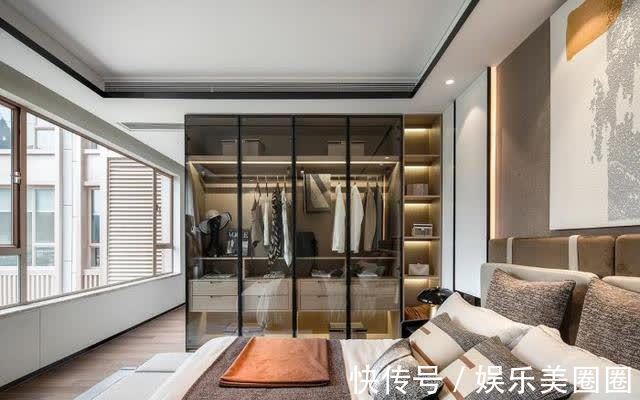 别墅|广州夫妻的265㎡别墅，屋里风景别致，光是茶室设计，就品位十足